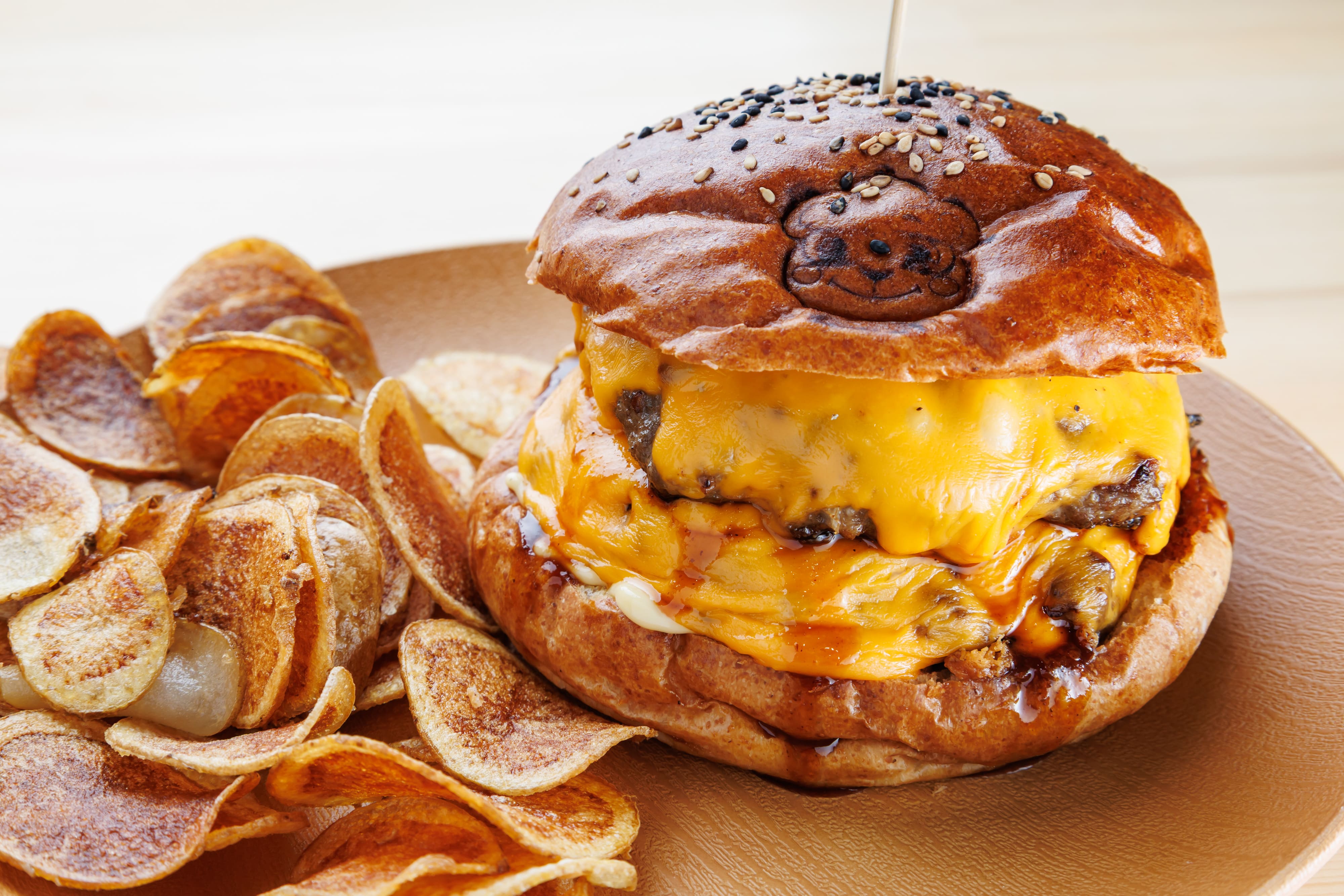 Forest Bear Burger｜奈良・香芝の本格グルメバーガー｜テイクアウト